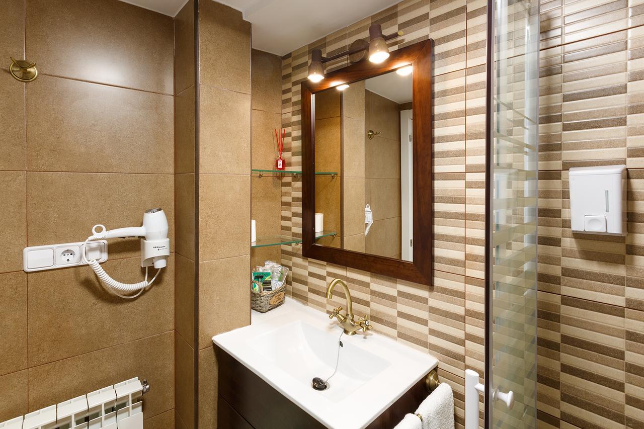 Hotel Villa San Jorge Azanúy Esterno foto