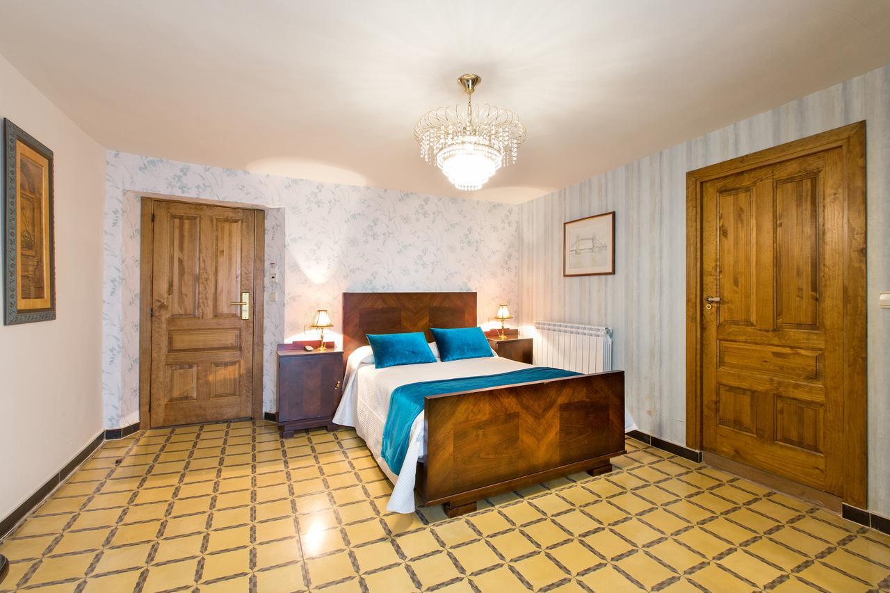 Hotel Villa San Jorge Azanúy Esterno foto