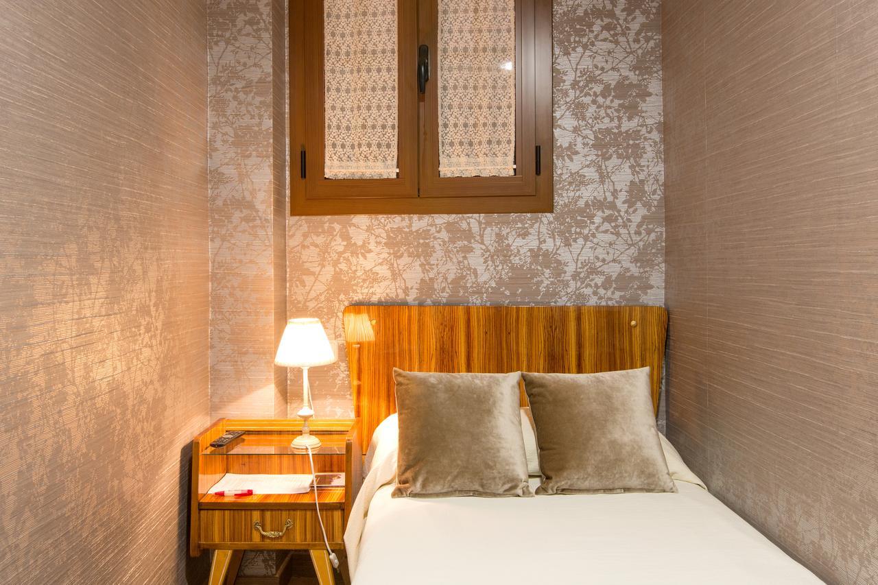 Hotel Villa San Jorge Azanúy Esterno foto