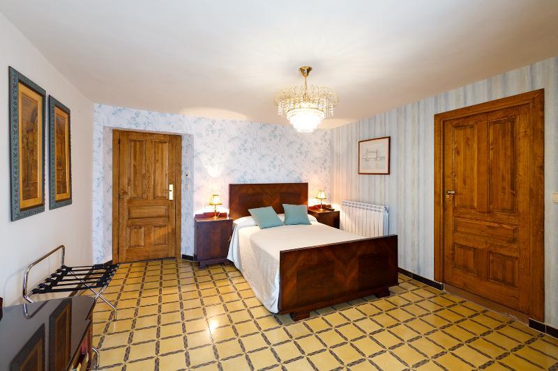 Hotel Villa San Jorge Azanúy Esterno foto